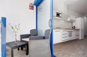 Appartement avec terrasse | Proche de la plage | Idéal pour le télétravail - Image 4
