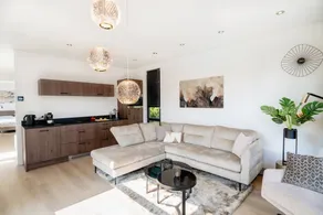 Luxury 4-person wellness villa near Landgoed Vogelenzang with private sauna. Bright, comfortable, and sustainably furnished, surrounded by greenery and close to the dunes and coast. - Image 5