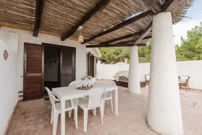 Agréable villa avec jardin, barbecue et internet haut débit | Vue mer | Avec animaux autorisés - Image 4