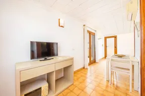 Studio mit schnellem Internet, Pool und Terrasse | Meerblick - Image 3