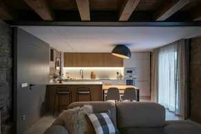 Farmhouse with sauna and pool near Barcelona - Image 4