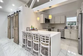 Cozy Cottage in Cos Cob - Image 2