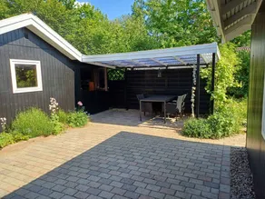 House with garden, terrace & BBQ - Image 3