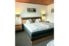 Holiday home with terrace & barbeque - Image 3