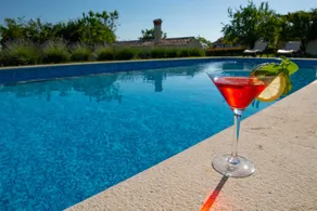 Voll ausgestattete schöne Unterkunft mit Grill, Pool und Terrasse | Poolblick | Haustiere sind willkommen - Image 3