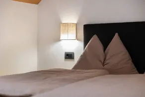 Merveilleux appartement convivial et familial avec jardin | Vue montagne - Image 2