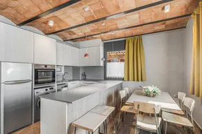 Flat with terrace | River view - Image 4