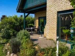 Maison de vacances avec barbecue, sauna et terrasse - Image 2