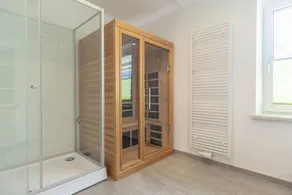 Flat with sauna - Image 3