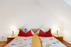 Deluxe Apartment Lea with Balcony and Wi-Fi - Image 2