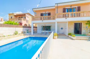 Villa avec terrasse, barbecue et piscine privée - Image 3
