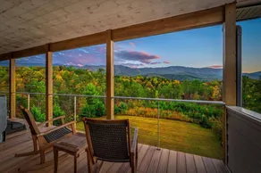 Charmant chalet adapté aux familles avec terrasse, barbecue et jacuzzi | Vue montagne | Adapté au travail à distance | Avec animaux admis - Image 4