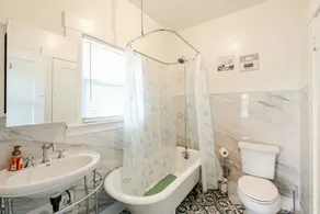 The Grand Heritage: Deluxe One Bedroom Home - Image 3
