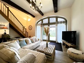 Holiday home with barbeque, garden & hot tub | Garden view | Suitable for remote work - Image 3