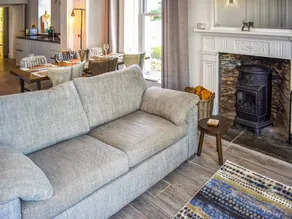 Family-oriented charming holiday apartment with garden | River view | Pet-friendly - Image 4