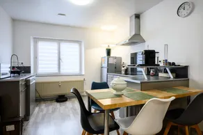 Apartment with garden & barbeque | Mountain view - Image 4
