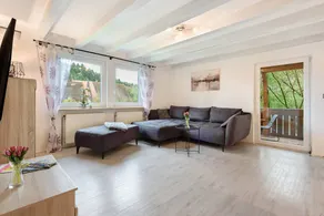 Appartamento adatto alle famiglie con giardino | Vista sul giardino - Image 3
