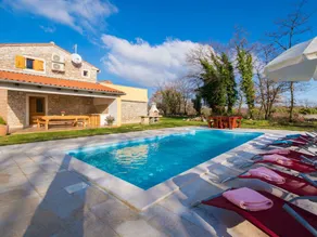 Familienfreundliche Unterkunft mit Garten, Terrasse und Pool | Poolblick | Haustiere erlaubt - Image 5