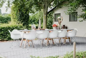 Lovely holiday home with garden & BBQ | Nature view | Pets are welcome - Image 5