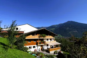 Agradable apartamento con jardín - Image 2