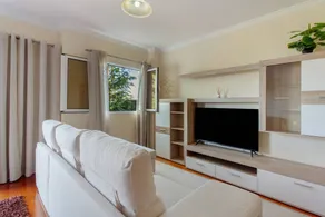 Holiday Home 'Refugio Dourado' with Sea View, Shared Garden and Wi-Fi Access - Image 5
