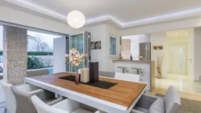 Villa entièrement équipée avec piscine privée, barbecue et jardin | Vue mer | À côté de la plage | Avec animaux autorisés - Image 4