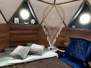 Secluded Dome Retreat with Hot Tub & Sauna in Alberta, Canada - Image 3