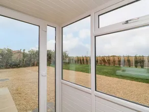 Family-oriented cottage with garden | Pets are welcome - Image 4
