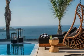 Children-friendly wonderful holiday apartment with barbecue, private pool & terrace | Water view | Beach nearby | Good for workation - Image 3