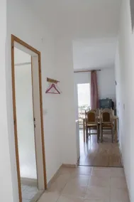 Flat with 1 room for 4 persons - Image 5
