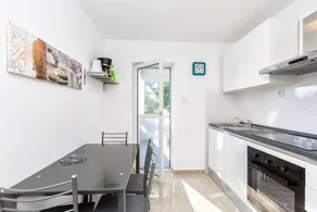 Wohnung mit Garten und Grill - Image 2