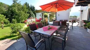 Child-friendly nice apartment with garden & pool | Lake view | Perfect for remote work | Pets allowed - Image 3