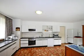 Holiday home with 12 bedrooms for 24 persons - Image 5