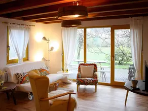Familienfreundliche Ferienwohnung mit Garten, Terrasse und Pool | Gartenblick | Ideal für Homeoffice - Image 3