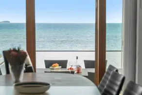 House with barbeque, terrace & hot tub | Sea view - Image 3