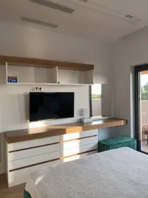 Holiday home with sauna, garden & terrace | Mountain view - Image 3