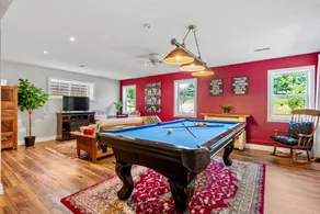 Appartement de vacances avec internet haut débit et jardin - Image 2