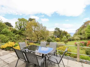 Cottage with garden - Image 5