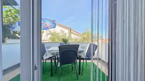 Holiday apartment with balcony, 350 m from the sea - Image 3