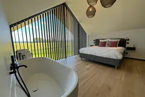Ferienhaus mit Pool und Garten - Image 5
