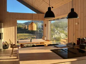 Architect-designed cabin with views of Sigdal - Image 5