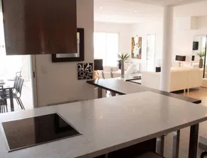 Voll ausgestattetes wunderschönes Ferienhaus mit privatem Pool, Grill und Terrasse | Meerblick | Perfekt für die Arbeit von Zuhause - Image 3