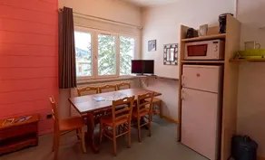 Wohnung mit Pool und Grill - Image 2