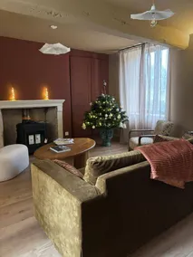Pleasant gite with terrace, garden & pool - Image 2
