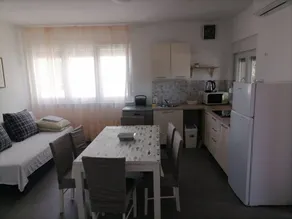 Apartment with barbeque & terrace - Image 5