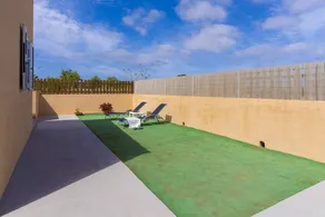 Chalet with barbecue, garden & terrace - Image 3