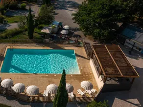 Tent with terrace & pool - Image 2