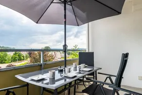 Mainaublick 4-Star Apartment, 5 min to Lake, Sauna, Pool & Balcony with Mainau View - Image 2