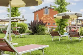 Dei Grippi: Junior Suite - Image 2