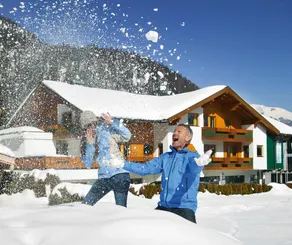 Flat with sauna & terrace | Mountain view | Close to the ski | Pet-friendly - Image 2